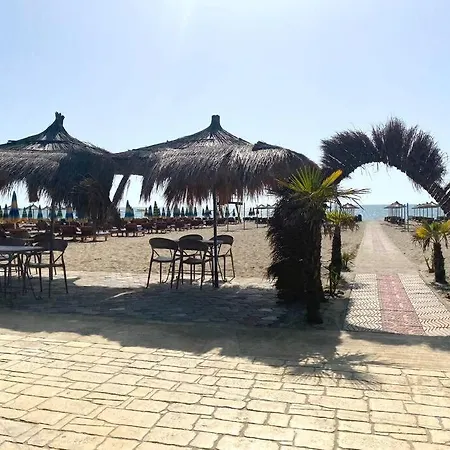 Lovely 1+1 格勒姆